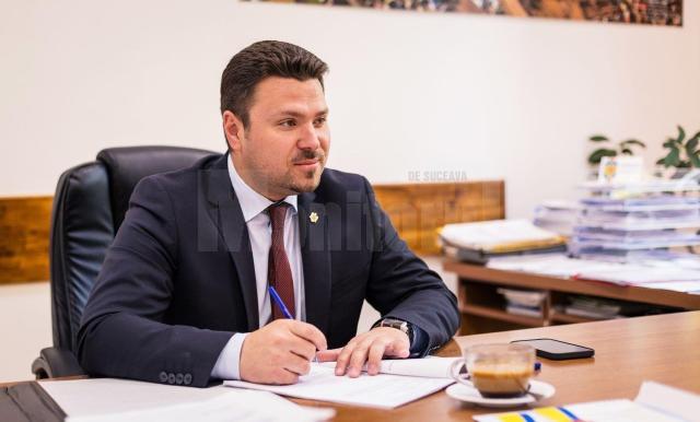 Primarul municipiului Rădăuţi, Bogdan Loghin