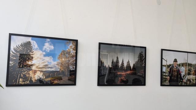 Expoziția de fotografie „Bucovina pe dealuri neumblate” poate fi admirată la Galeria de artă Zamca