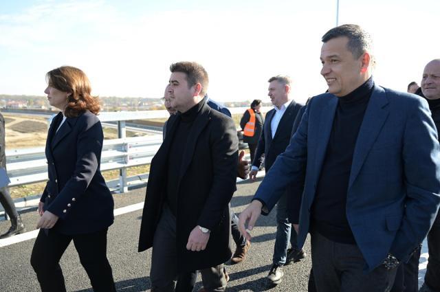 Șoldan, alături de Ciolacu și Grindeanu la inaugurarea primilor 11 kilometri din autostrada A7