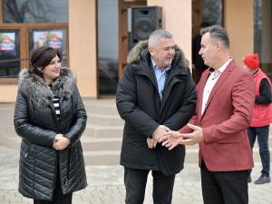 Candidații PSD Suceava pentru Camera Deputaților, Eugen Bejinariu și Larisa Blanari, s-au întâlnit cu locuitorii din comuna Dornești