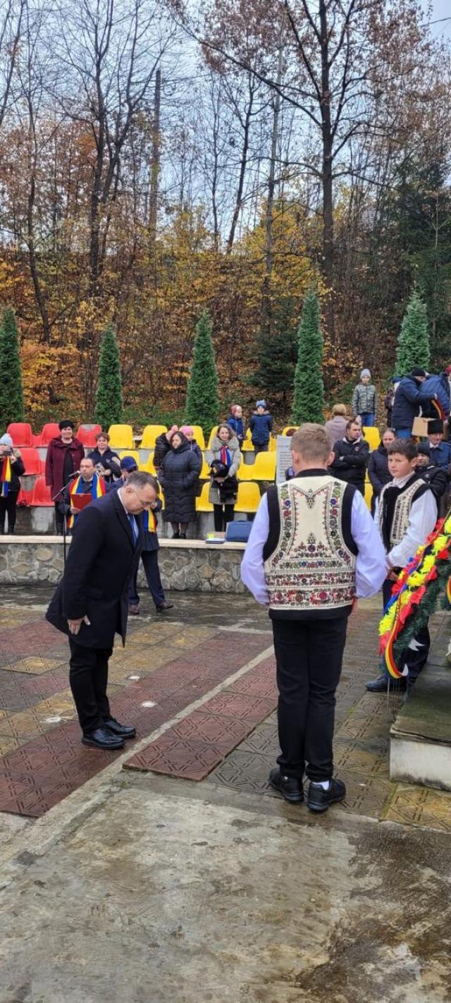 Ziua Veteranilor Militari, celebrată de candidați ai PSD la Parlament, la Cornu Luncii