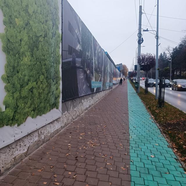 Reclame publicitare, montate în număr mare în Suceava fără nici un fel de autorizație