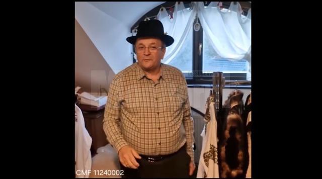 Gheorghe Flutur și-a prezentat colecția de costume populare