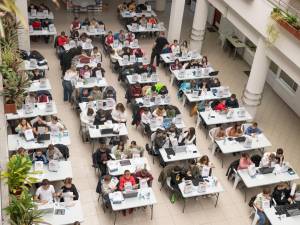 „Marea Aventură Digitală” a atras peste 100 de elevi din județ