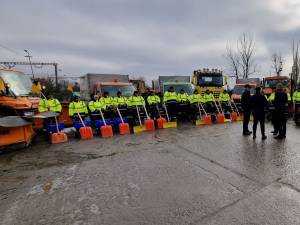 Gheorghe Șoldan și Vasile Rîmbu au verificat dacă firma Diasil este pregătită pentru a interveni pentru deszăpezirea străzilor din Suceava