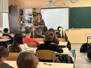 „Educație fără frontiere”, parteneriat educațional între Școala „Miron Costin” Suceava, Colegiul „Ștefan cel Mare” Suceava și Liceul „Spiru Haret” Chișinău