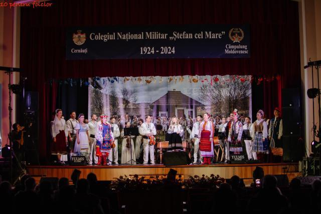 Recital extraordinar susținut de Ansamblul „Ciprian Porumbescu” la Colegiul Militar „Ștefan cel Mare”