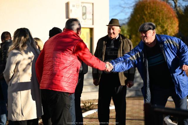 Eugen Bejinariu le-a prezentat locuitorilor din Calafindești măsurile implementate de PSD pentru îmbunătățirea nivelului de trai al seniorilor