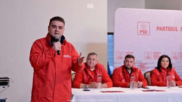 Președintele Consiliului Județean, Gheorghe Șoldan, în campanie la Siret, alături de candidații PSD la alegerile parlamentare