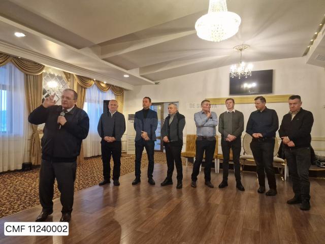 Gheorghe Flutur, Ioan Balan și Bogdan Gheorghiu au participat la o întâlnire cu peste 300 de persoane pentru susținerea lui Nicolae Ciucă