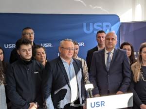 Liderii USR Suceava fac un apel către alegători să o voteze pe Elena Lasconi în turul al doilea al prezidențialelor