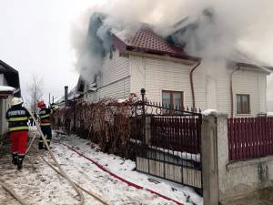 Pagube de 100.000 de euro în urma incendiului de la Volovăț