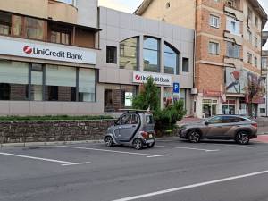 Gratuitatea la parcare pentru autovehiculele electrice și hybrid, limitată la un an, în municipiul Suceava