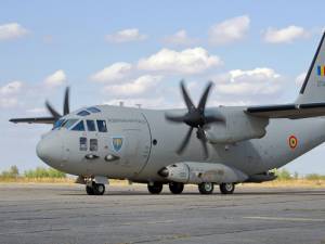 Un sugar cu malformație cardiacă a fost transportat de la Suceava la o unitate spitalicească din Milano, cu o aeronavă C-27 J Spartan a Forțelor Aeriene Române