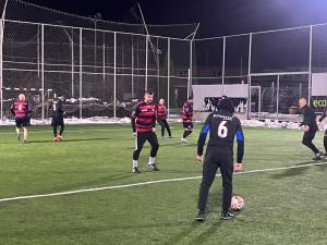 Partidele campionatului de old-boys de joacă la Civica Sport Center