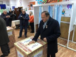 Gheorghe Flutur: „Am votat pentru apărarea drepturilor fundamentale ale românilor”