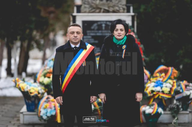 Locuitorii din Vatra DOrnei au avut parte de o frumoasă paradă militară