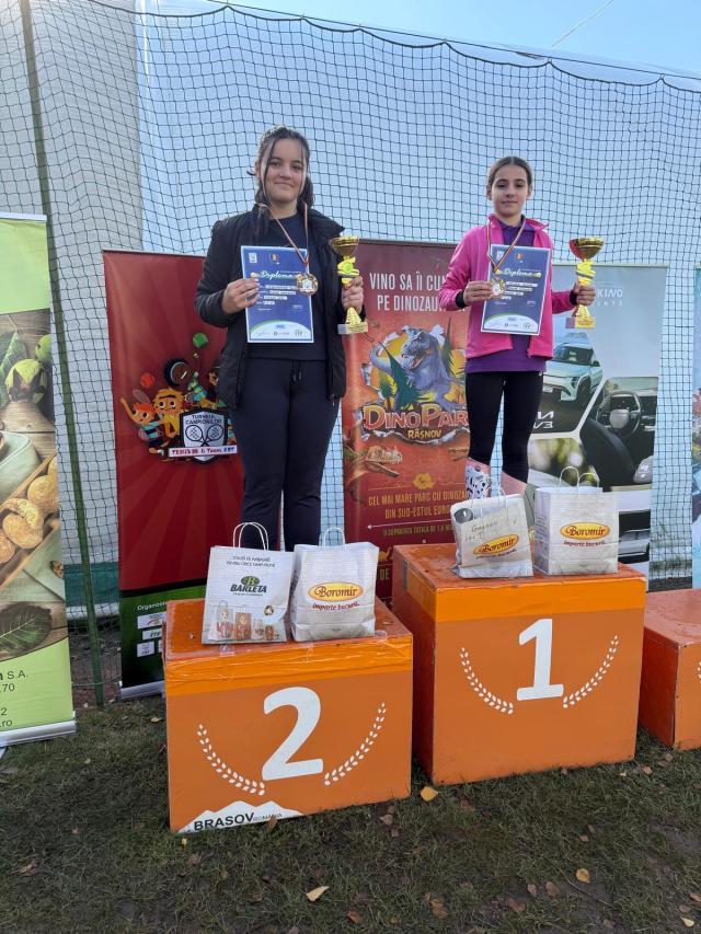 Performanță remarcabilă a sportivilor de la ACS „Nada Florilor” Fălticeni, la Turneul Campionilor Tenis 10 FRT