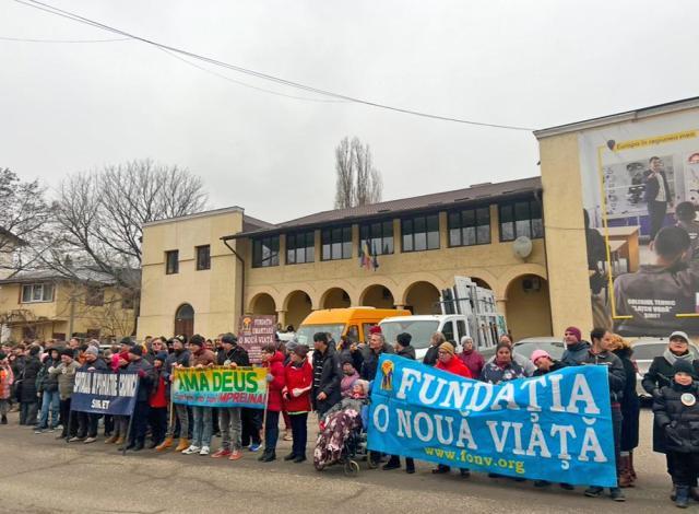 Fundația Umanitară „O Nouă Viață” a organizat, la Siret, Marșul „Egal e Normal”, ediția a XIII-a