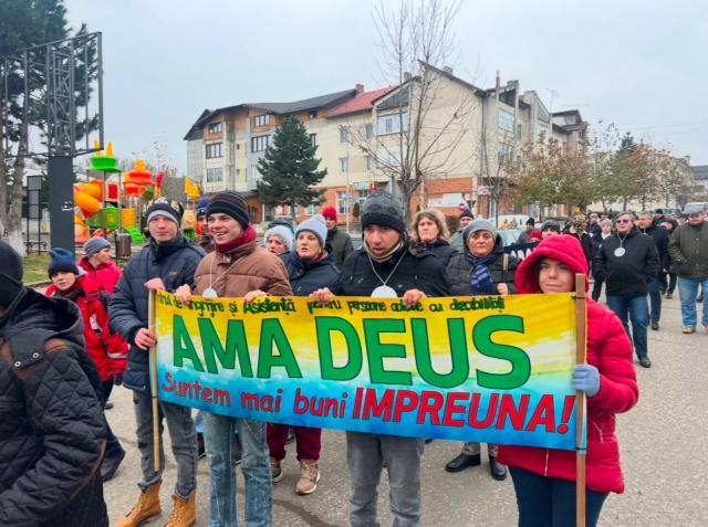 Fundația Umanitară „O Nouă Viață” a organizat, la Siret, Marșul „Egal e Normal”, ediția a XIII-a