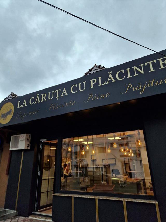 Comandă bunătăți de la ”La căruța cu plăcinte”