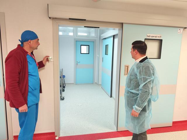 Bloc operator modernizat și uși automate conectate la sistemul de detectare a incendiilor, la Spitalul Clinic de Urgență Suceava