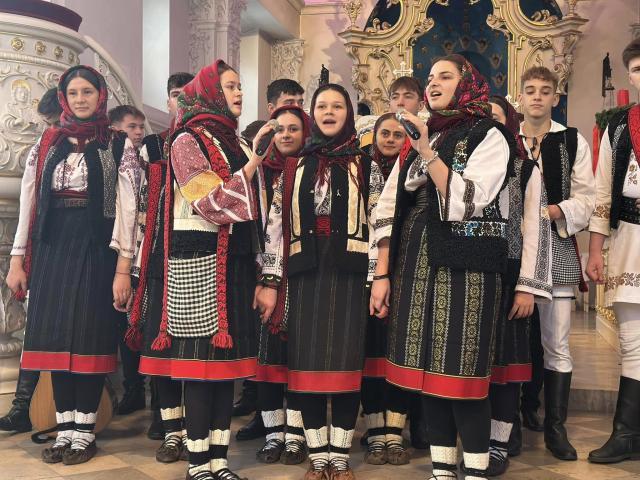 Grupul vocal-tradițional „Ai lui Ștefan, noi oșteni”  a concertat în Germania