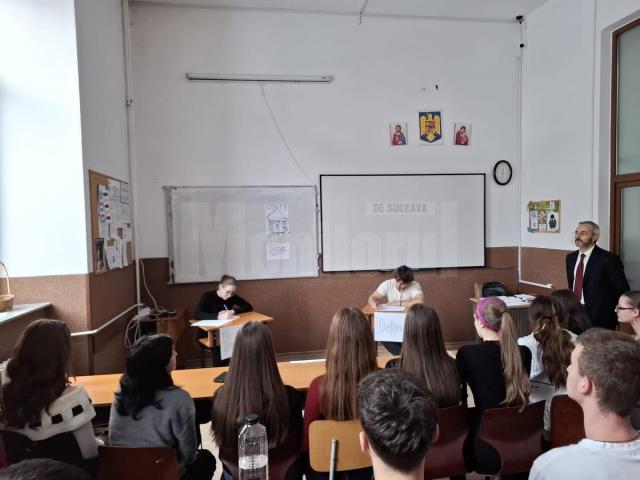 Ziua Internațională a Drepturilor Omului, marcată la Colegiul „E. Hurmuzachi” din Rădăuți