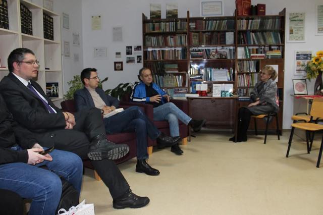 „Bâlciul” rețelelor sociale, în dezbatere la Facultatea de Litere și Științe ale Comunicării din cadrul USV
