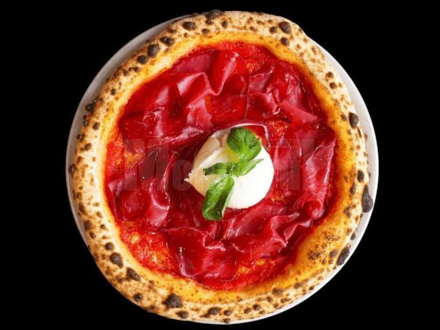 Pizza bresaola e bufala