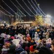 Peste 1.000 de cadouri împărțite de Moș Crăciun la „Bradul comunității”, la Rădăuți