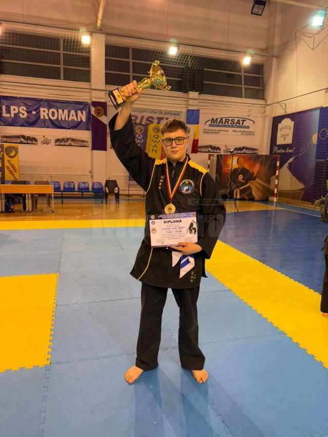 Robert Simion Achiriloaie - pe primele poziții la Campionatul național de Qwan Qi Do