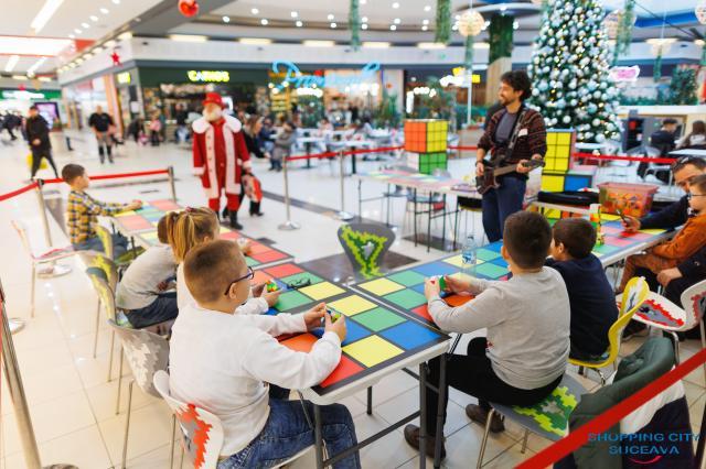 Cub Rubik & Moş Crăciun la Shopping City Suceava