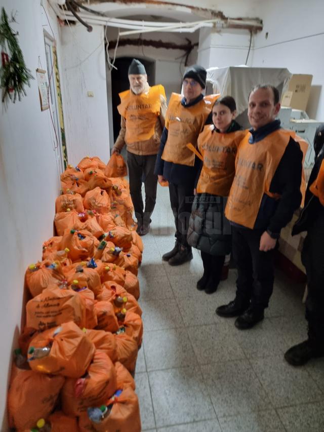 Exemplu de solidaritate. Sucevenii au adunat aproape nouă tone de alimente pentru o cauză nobilă