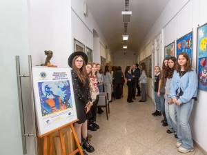 Lions Club Suceava i-a premiat pe cei mai talentați elevi care au participat la Concursul internațional „Afișe pentru pace”