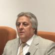 Fumătorii din deliberativul județean, atenționați de consilierul Vasile Tofan să nu mai ...