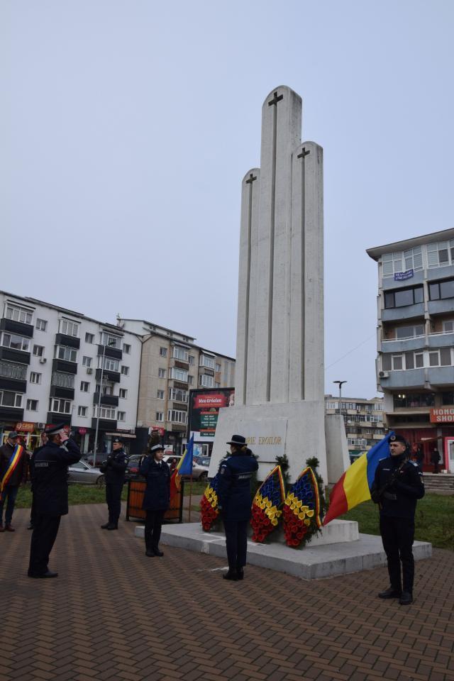 Eroii martiri ai Revoluţiei din 1989, comemoraţi la Fălticeni