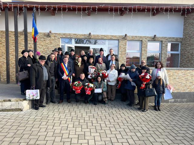 Familiile cu zeci de ani de căsnicie, sărbătorite în comuna Fântânele