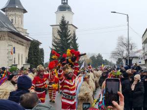 Festivalul Internațional „Obiceiuri de iarnă”