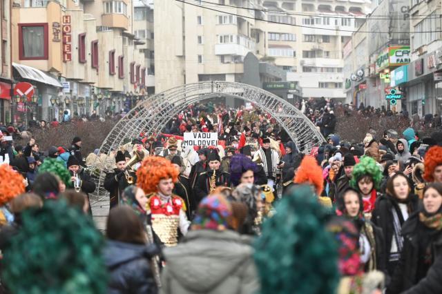 Festivalul Internațional „Obiceiuri de iarnă”