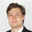 Tânăr sucevean, absolvent de Princeton şi Cambridge, doctorand în SUA, a predat ...