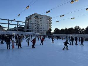 Patinoarul Areni, foarte solicitat în perioada sărbătorilor de iarnă