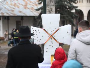 Sfânta Liturghie de Bobotează, în curtea Mănăstirii „Sfântul Ioan cel Nou” Suceava