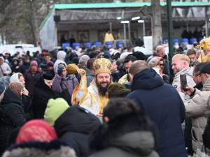 Sfânta Liturghie de Bobotează, în curtea Mănăstirii „Sfântul Ioan cel Nou” Suceava