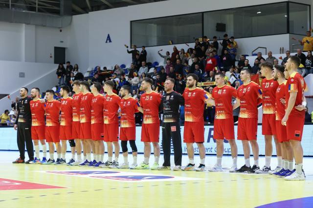 Tricolorii participă la un turneu tare, în Spania. Foto Sportul Ilustrat