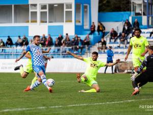 Cetatea Suceava e angrenată în lupta pentru promovarea în eșalonul al treilea. Foto Codrin Anton (Fotosport)