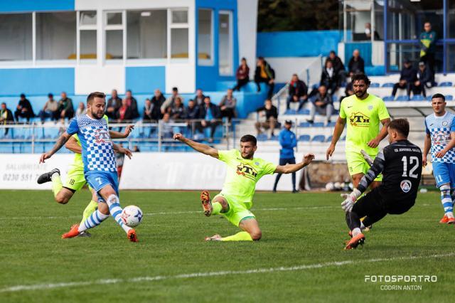 Cetatea Suceava e angrenată în lupta pentru promovarea în eșalonul al treilea. Foto Codrin Anton (Fotosport)