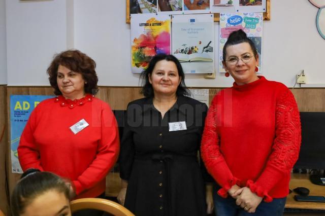 Mihaela Liliana Onisii, profesor de Limba și literatura română, Simona Elena Tofan, director-adjunct, prof. dr. Ana Maria Briana Belciug