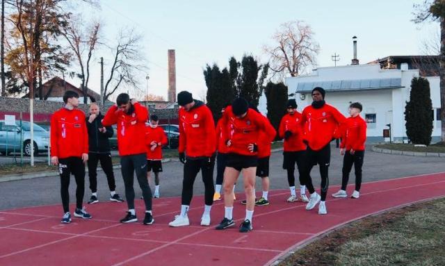 Formatia Somuz Falticeni a reluat pregatirile. Foto Alex Savescu