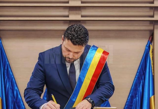 Primarul PNL din Rădăuți, Bogdan Loghin, se delimitează categoric de noua conducere a PNL Suceava